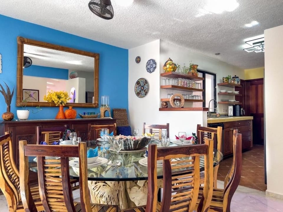 Superior House, Balcony, Beach View | Dining