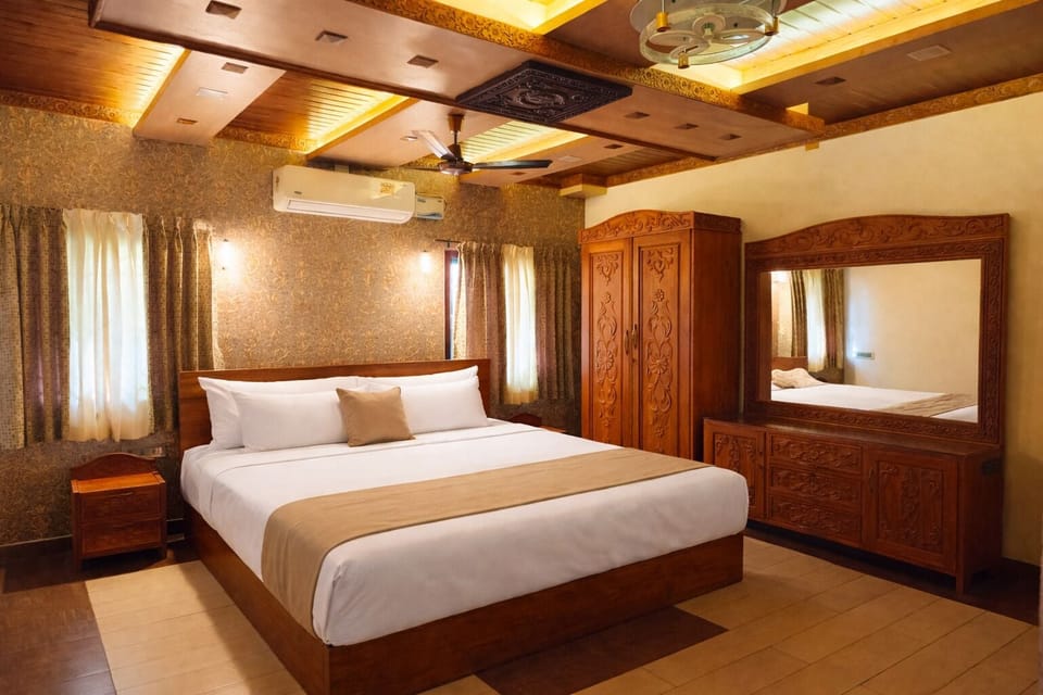Premium Villa | Free WiFi, bed sheets