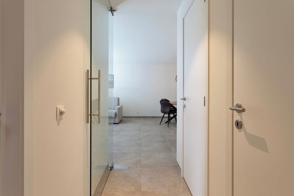 Classic Apartment, 2 Bedrooms | Interior
