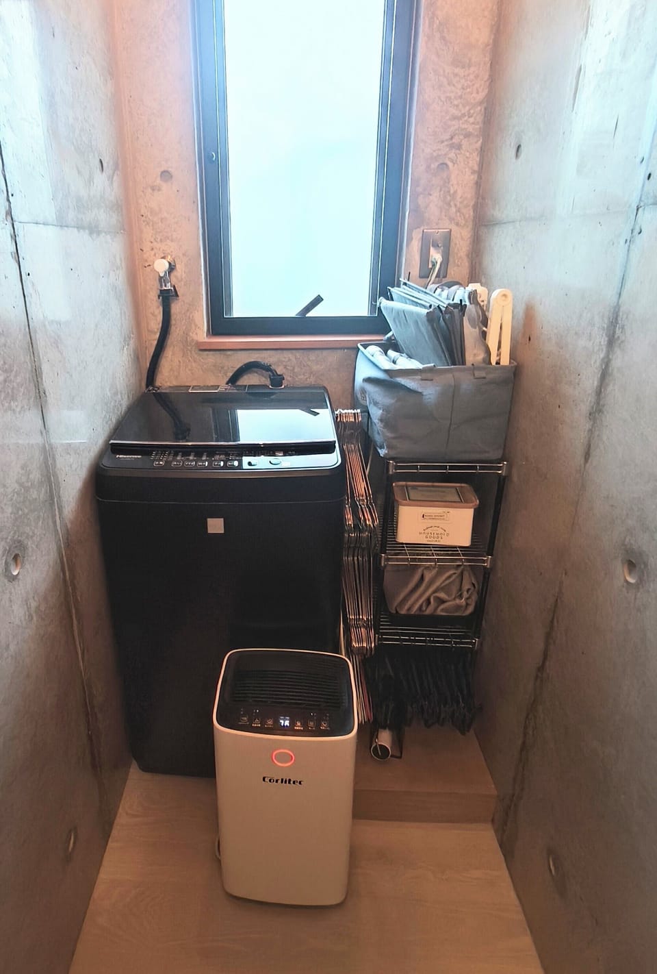 Shower, hair dryer, electronic bidet, towels