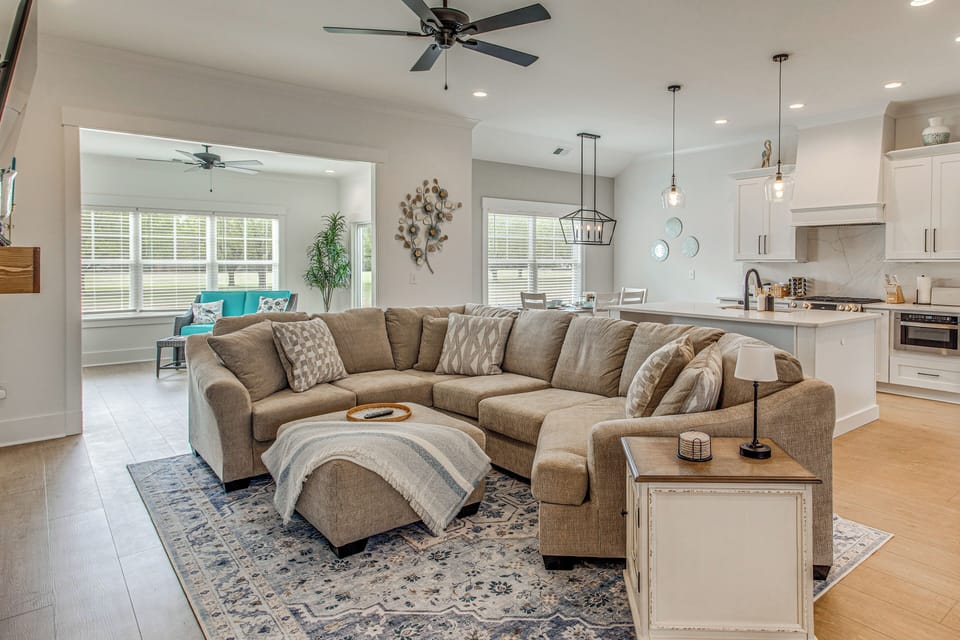 House (4 Bedrooms) | Interior