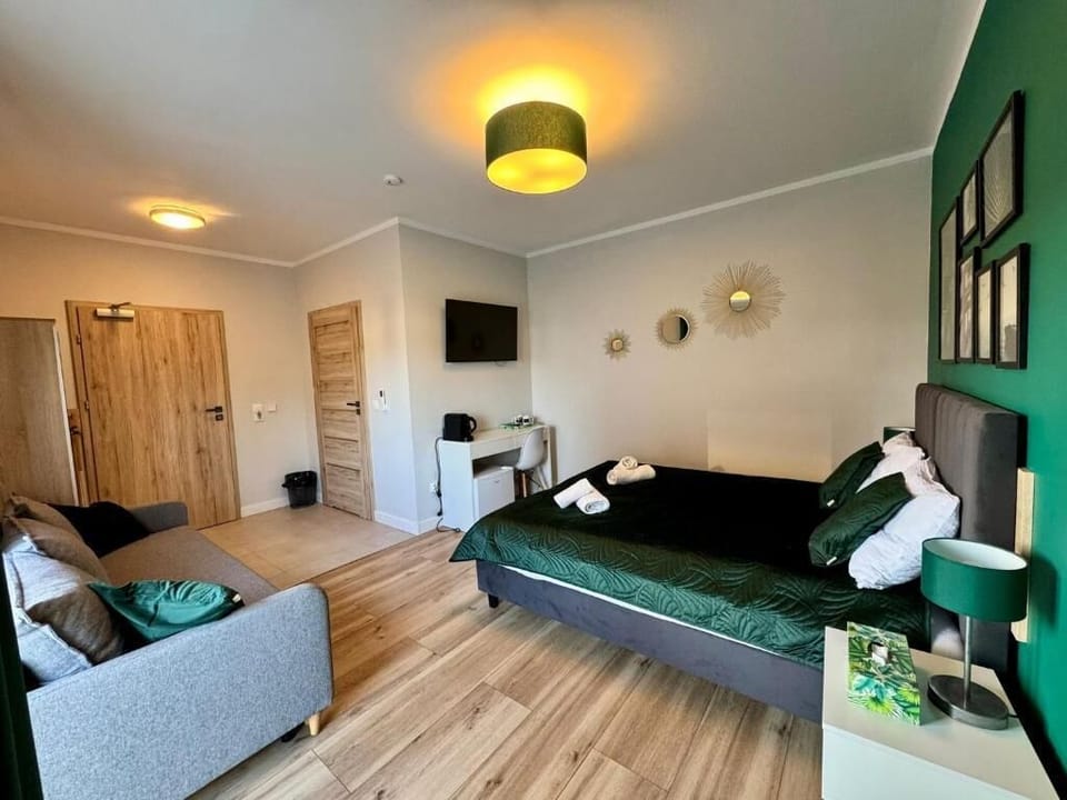 Deluxe Double Room, Balcony, Garden View | Interior