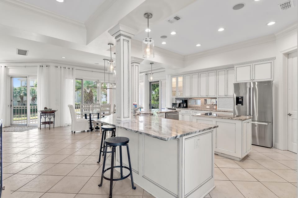 House, Multiple Beds (Villa Serendipity) | Private kitchen