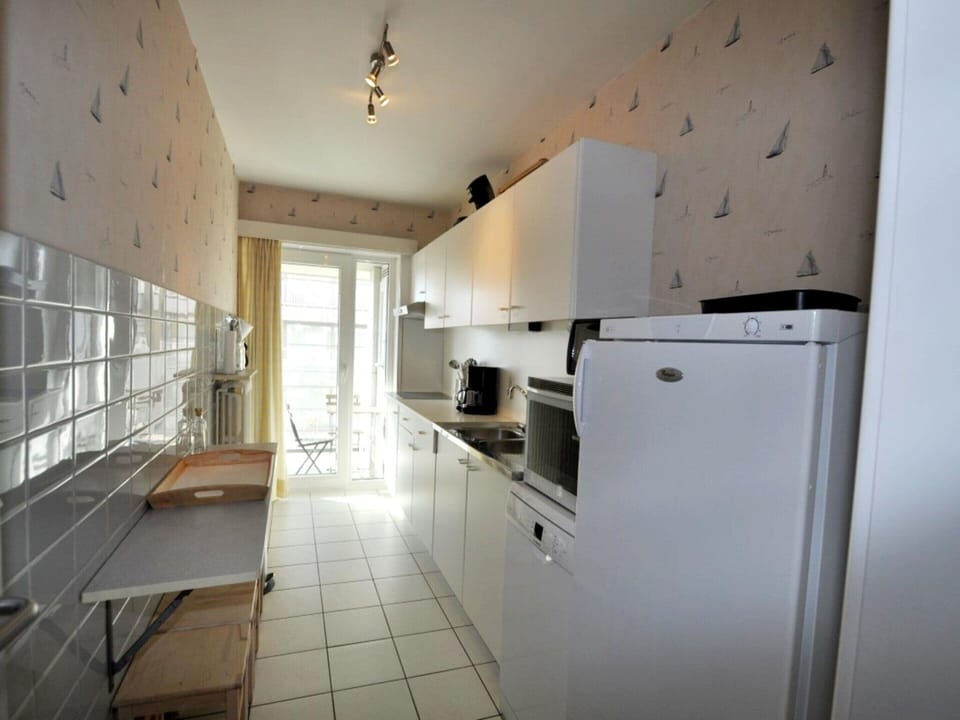 Comfort Apartment, 3 Bedrooms | Private kitchen