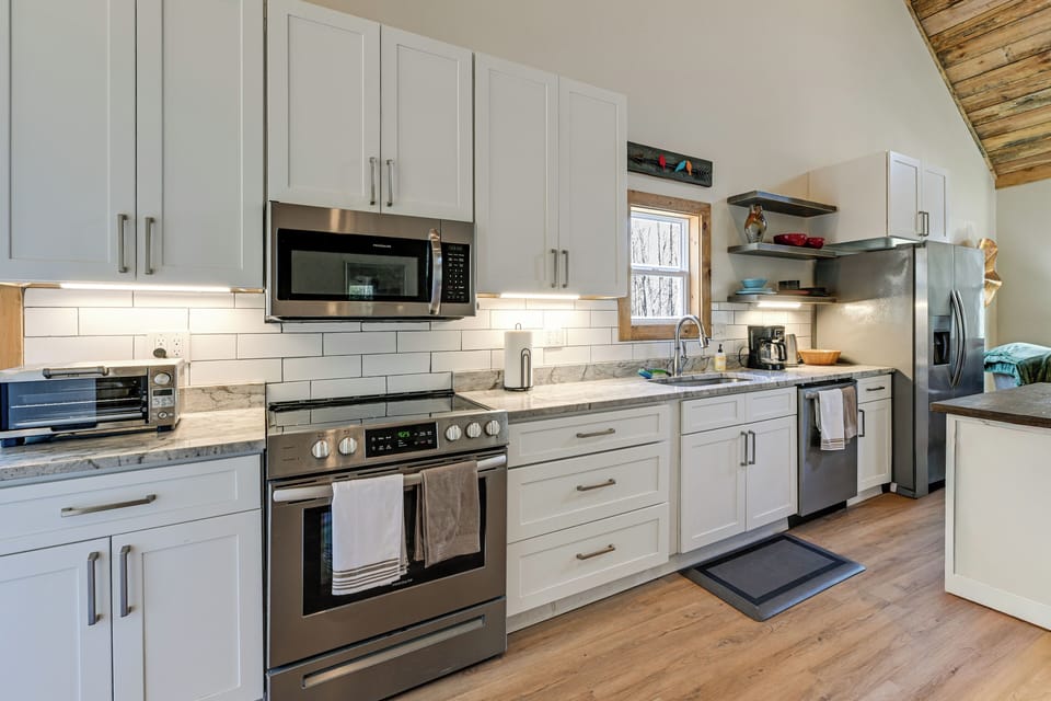 House (2 Bedrooms) | Interior