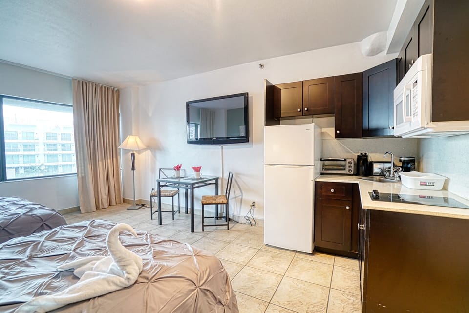 Private kitchenette