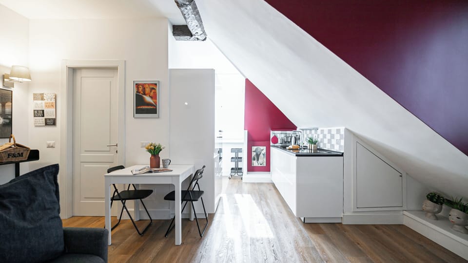 Apartment (1 Bedroom) | Interior