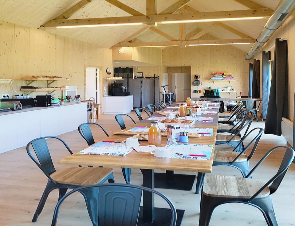 Cottage | Dining