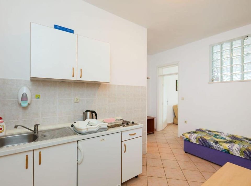 Apartment (One bedroom apartment Marta) | Private kitchen