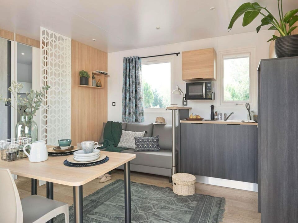 Chalet | Dining