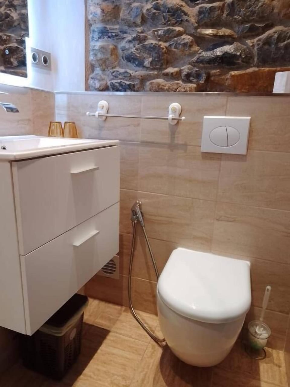 Hostal San Juan Oyarbide Hostel in Basque Country