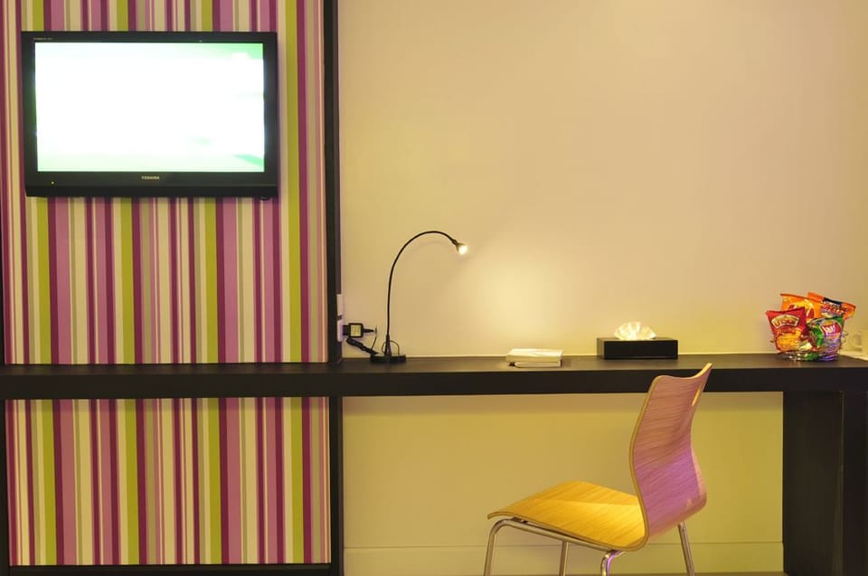 Room amenity