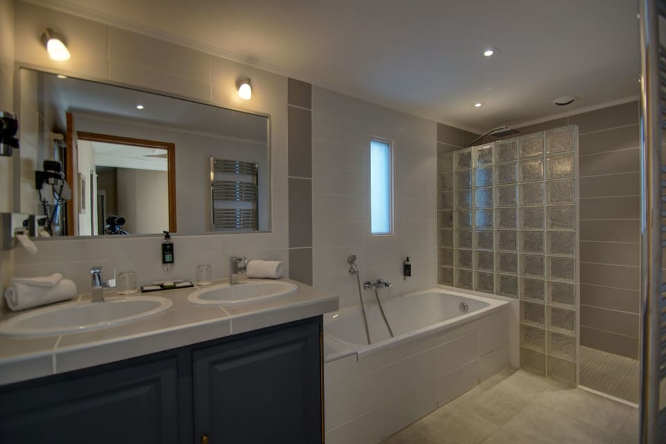 Hôtel la Magnaneraie Hotel in Villeneuve-lès-Avignon