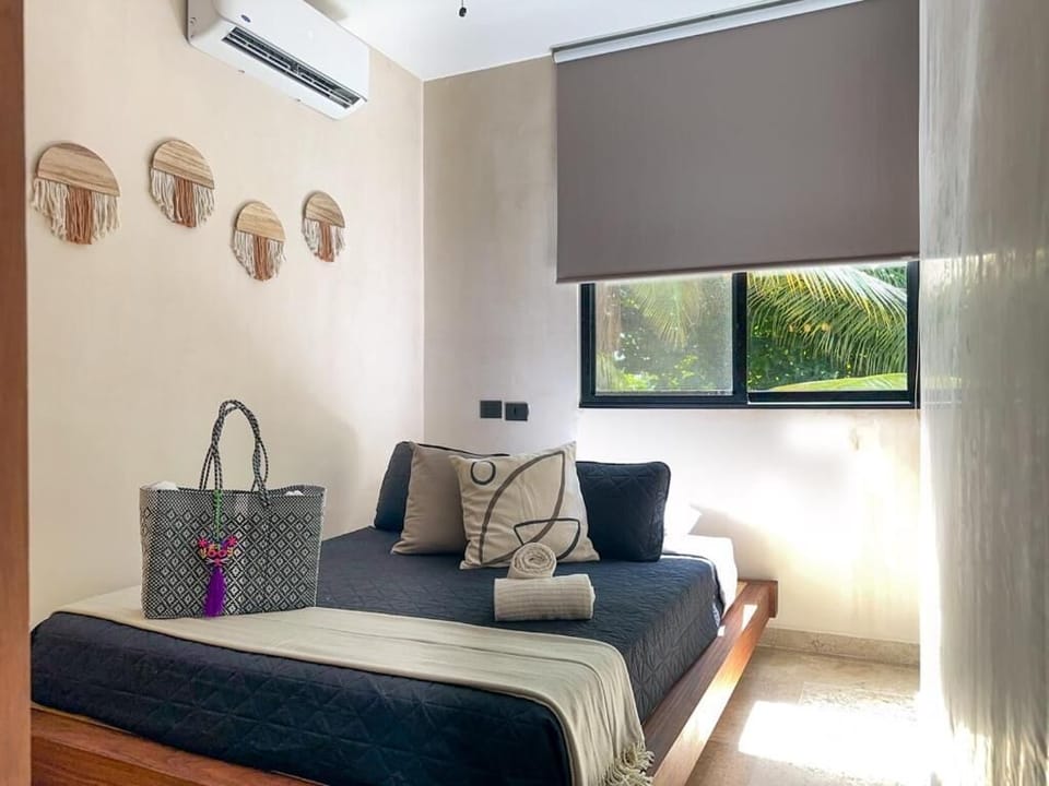 Comfort Apartment, Balcony, City View | In-room safe, free WiFi
