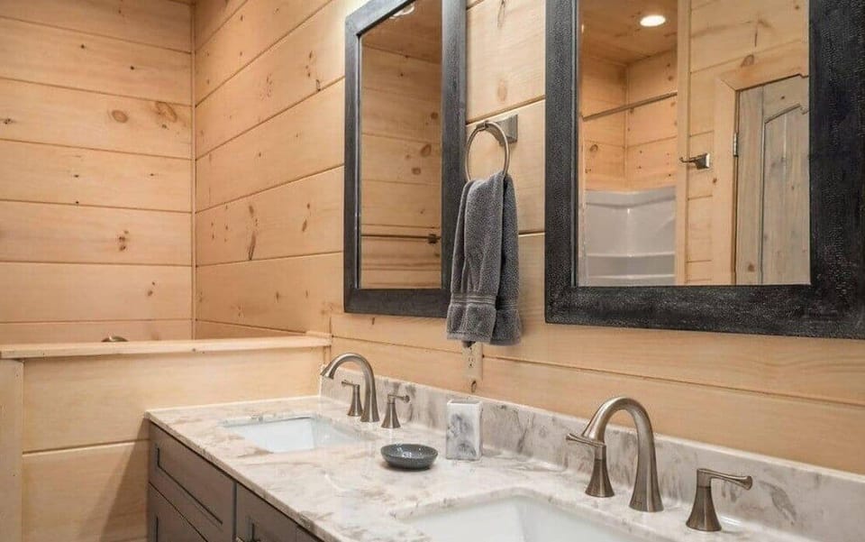 Majestic Vista 3 Bedroom Cabin Cabin in Gatlinburg