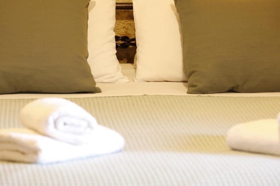 Apartment, 1 Double Bed with Sofa bed, Non Smoking, Courtyard View | Egyptian cotton sheets, premium bedding, soundproofing