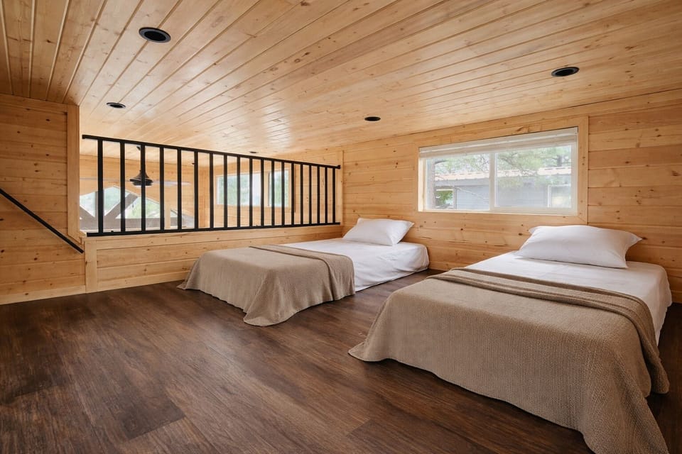 Standard Double Room | Free WiFi