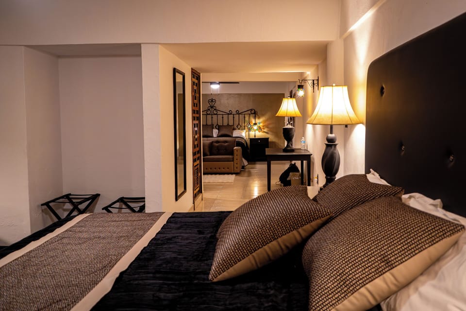 Comfort Room, City View | Desk, laptop workspace, free WiFi