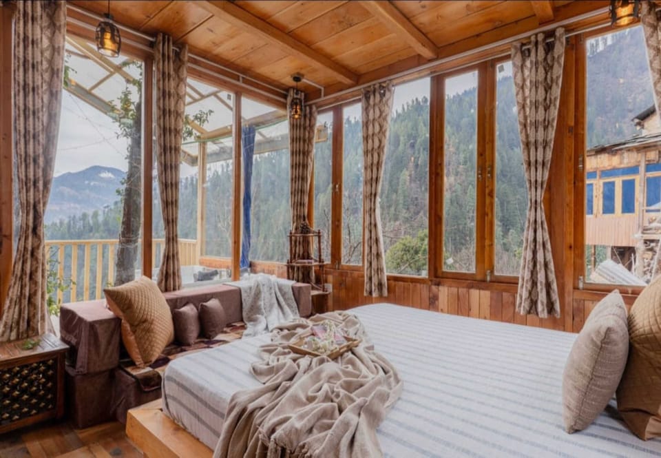 Premium Tent, Mountain View | Rollaway beds, free WiFi, bed sheets