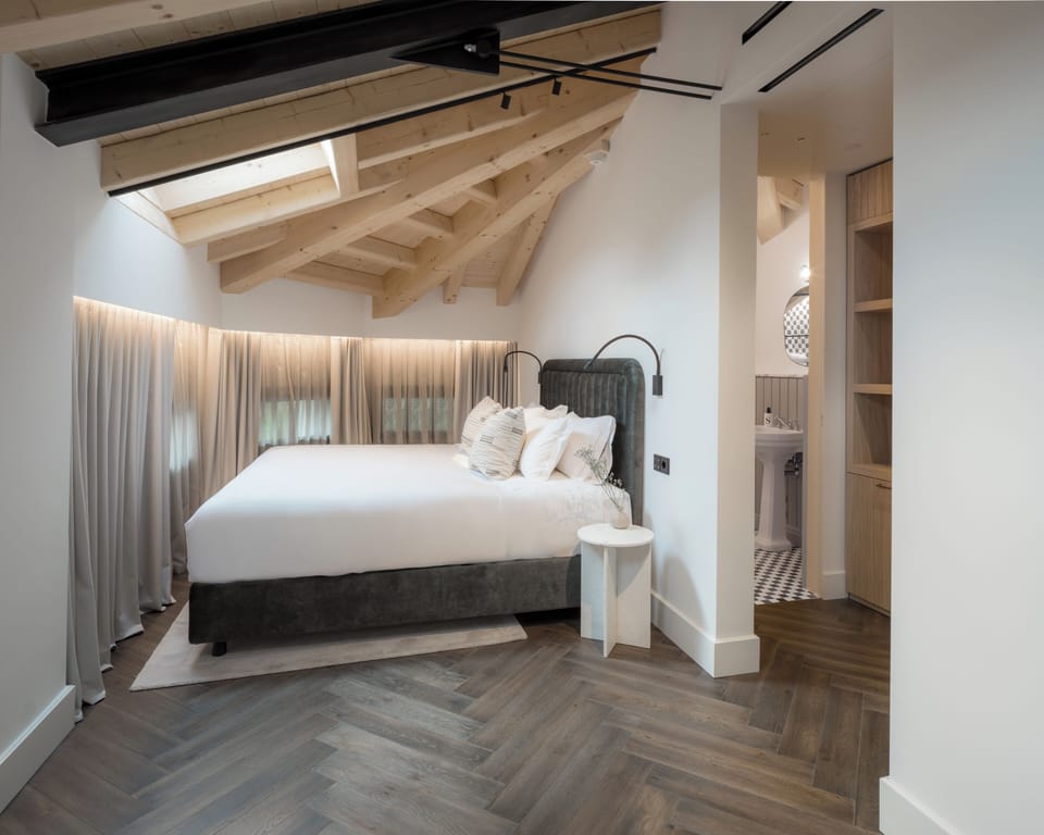 Junior Double Room | In-room safe, blackout drapes, soundproofing, iron/ironing board