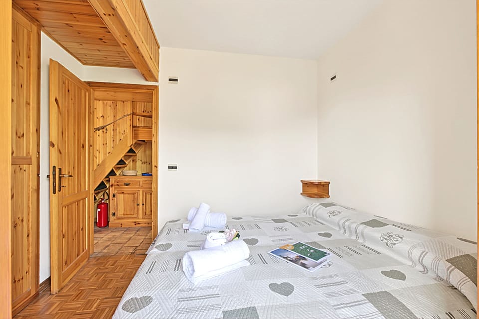 Standard Chalet, 2 Bedrooms, Balcony (Casa Maria - Mountain Sports Base) | 2 bedrooms