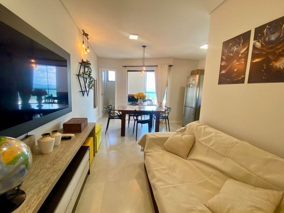 Apartment | Living area | Flat-screen TV