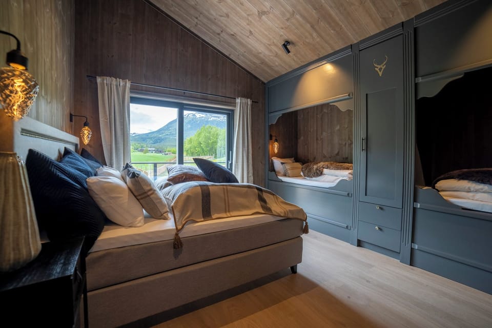 Deluxe Quadruple Room | Free WiFi