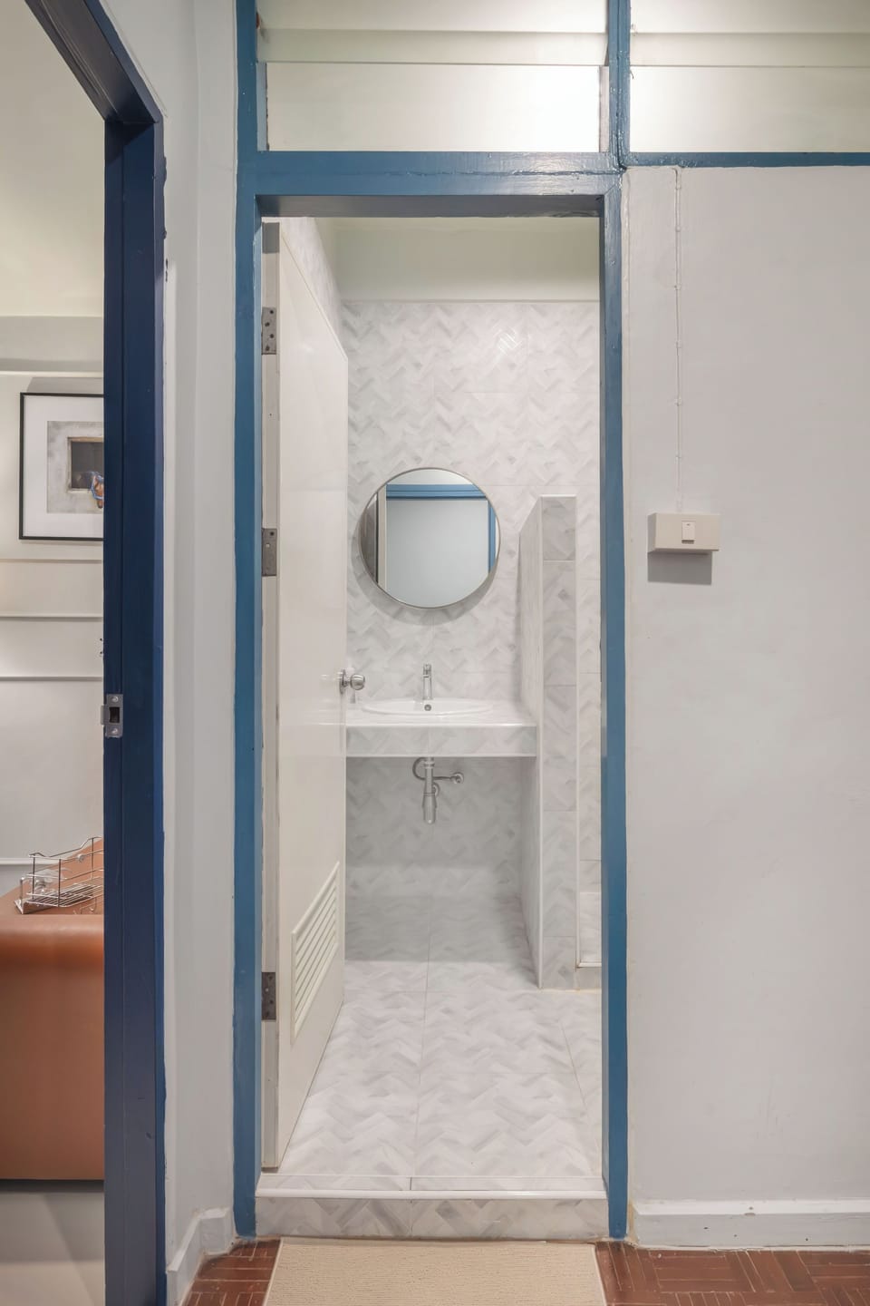 Family Room | Bathroom