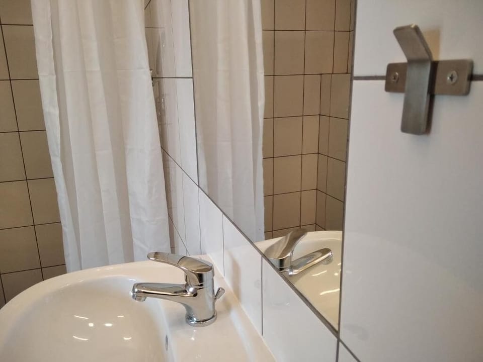 Elite Double Room | Bathroom