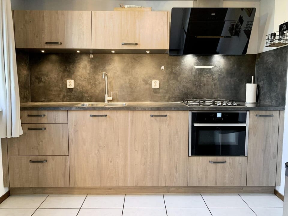 House | Private kitchen | Stovetop
