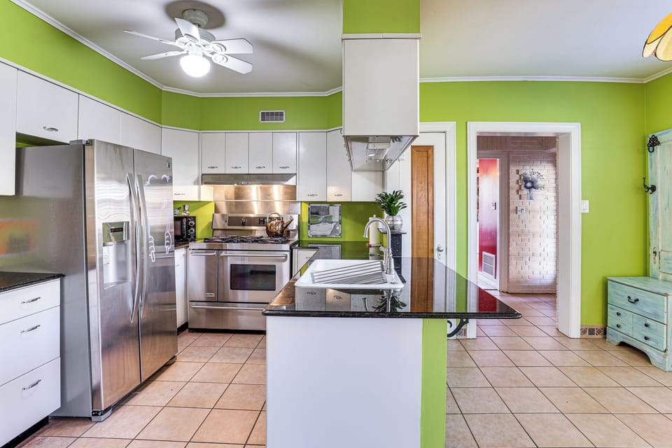 House (2 Bedrooms) | Interior