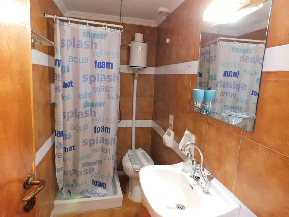 Perdika Mare Guesthouse Bed and Breakfast in Islands