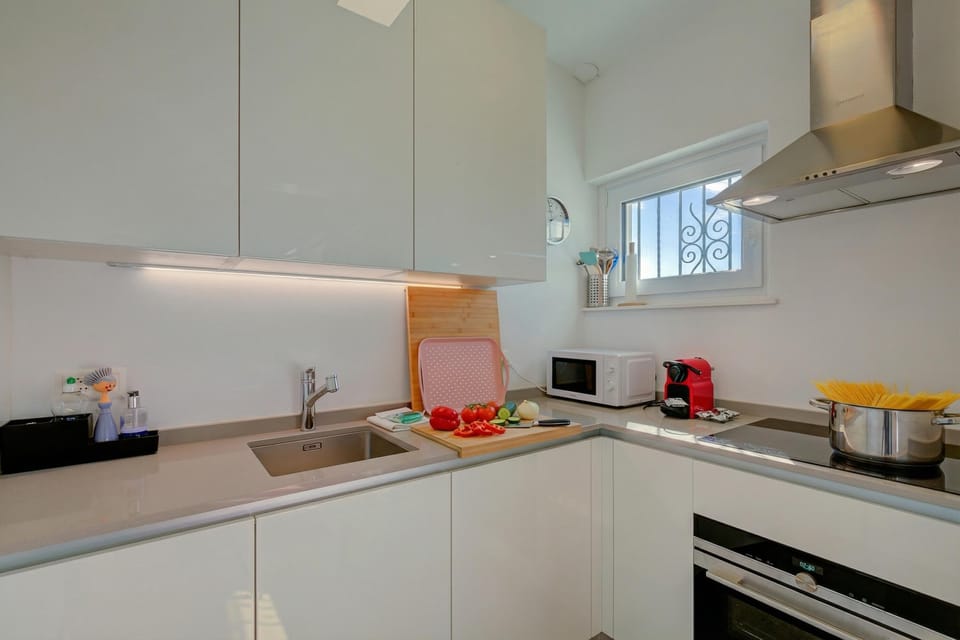 Family House, 2 Bedrooms, Fireplace, Mountainside (La Cà Da Brè) | Private kitchen