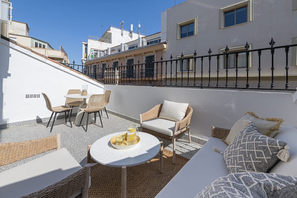 Superior Apartment, 2 Bedrooms, Non Smoking, Air conditioning | Outdoor dining