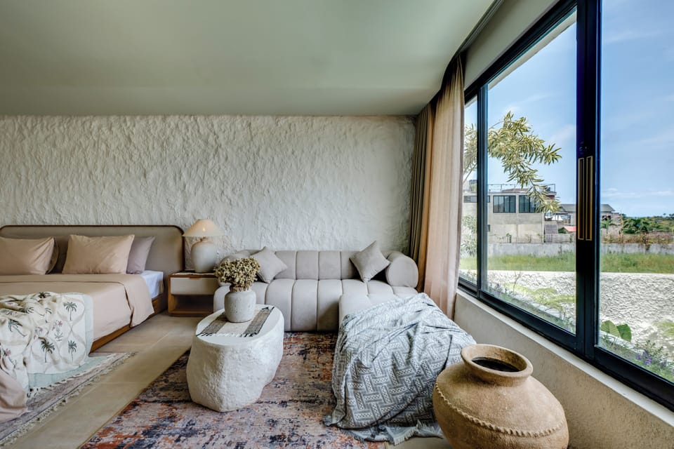 Deluxe Suite, Pool View | In-room safe, iron/ironing board, free WiFi