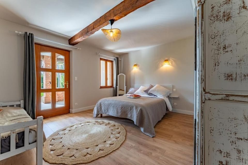 Superior Triple Room, Park View | Blackout drapes, iron/ironing board, free WiFi, wheelchair access