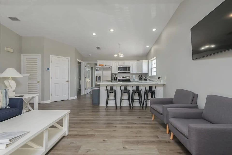 House | 6 bedrooms