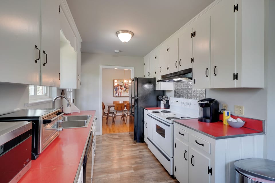House (3 Bedrooms) | Interior