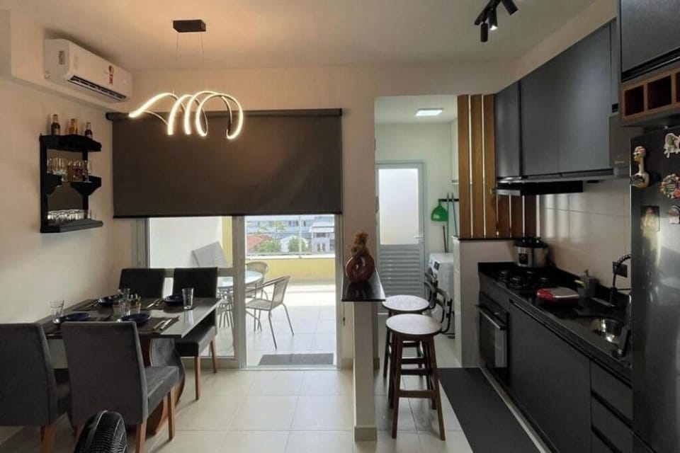 Comfort Apartment, Lanai, City View | Private kitchen
