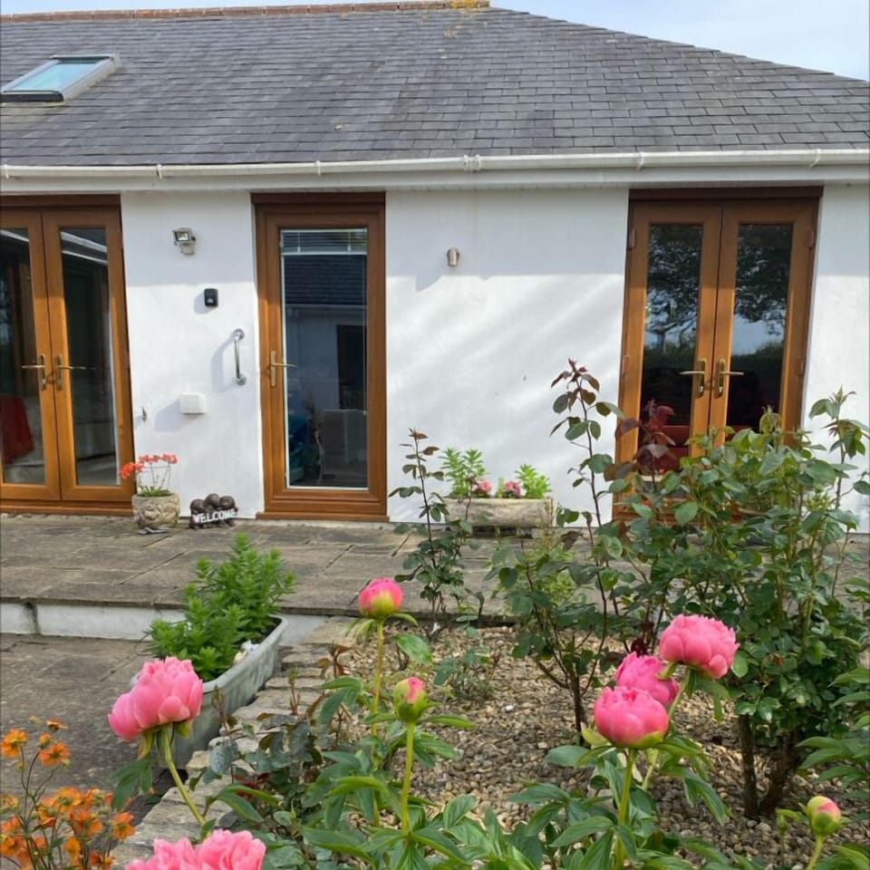 Cottage | Exterior detail