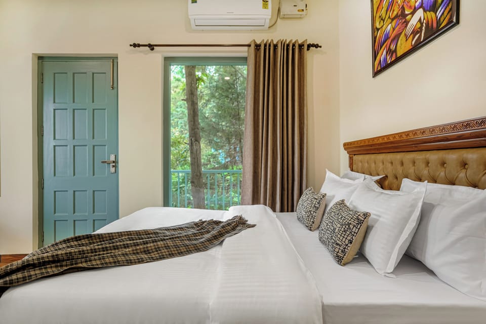 Elite Villa | Desk, laptop workspace, free WiFi