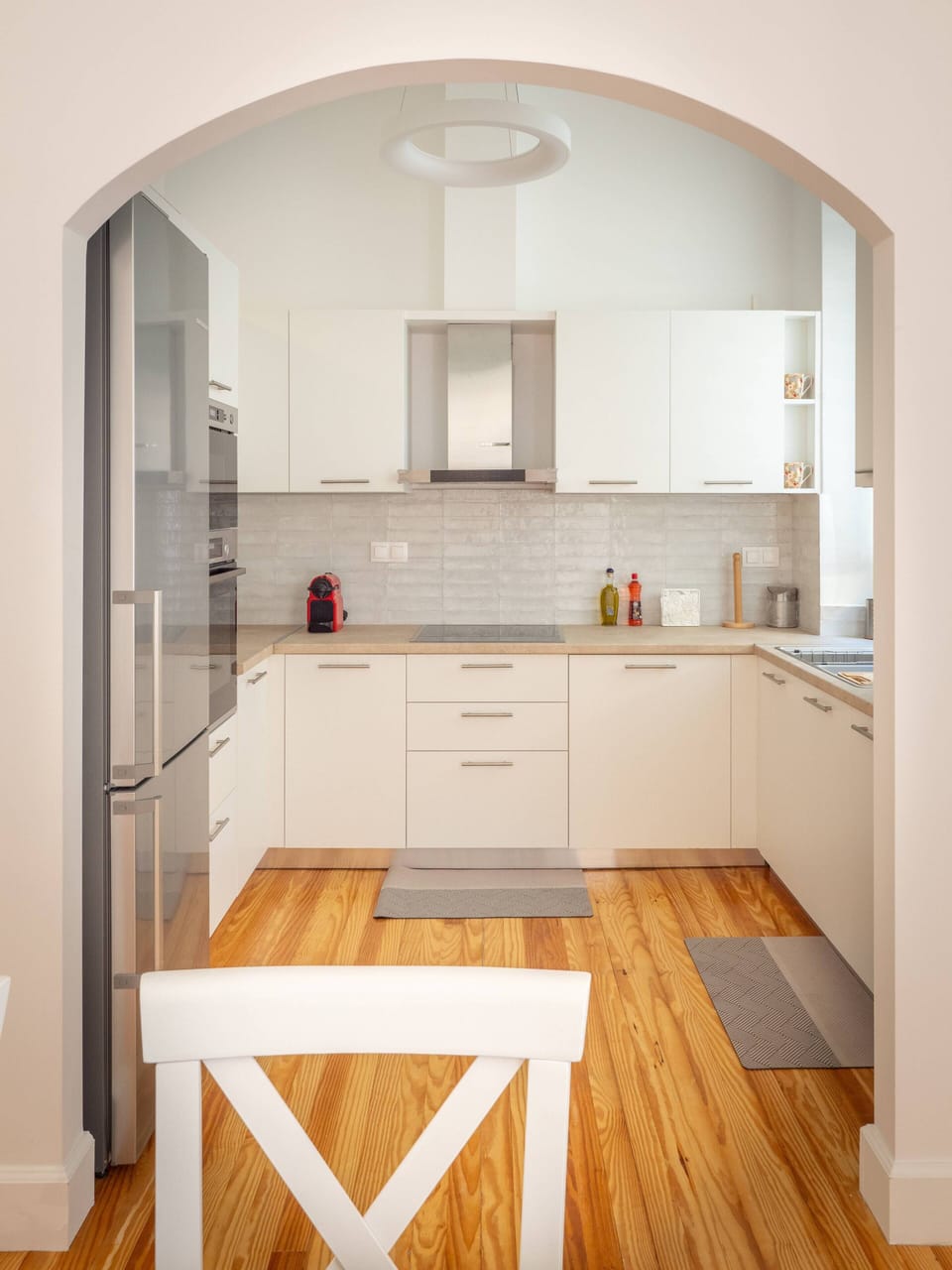 Deluxe Apartment, City View | Private kitchen