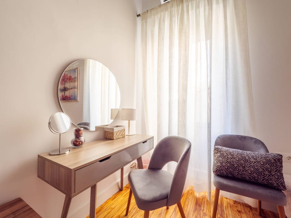 Deluxe Apartment, City View | Free WiFi