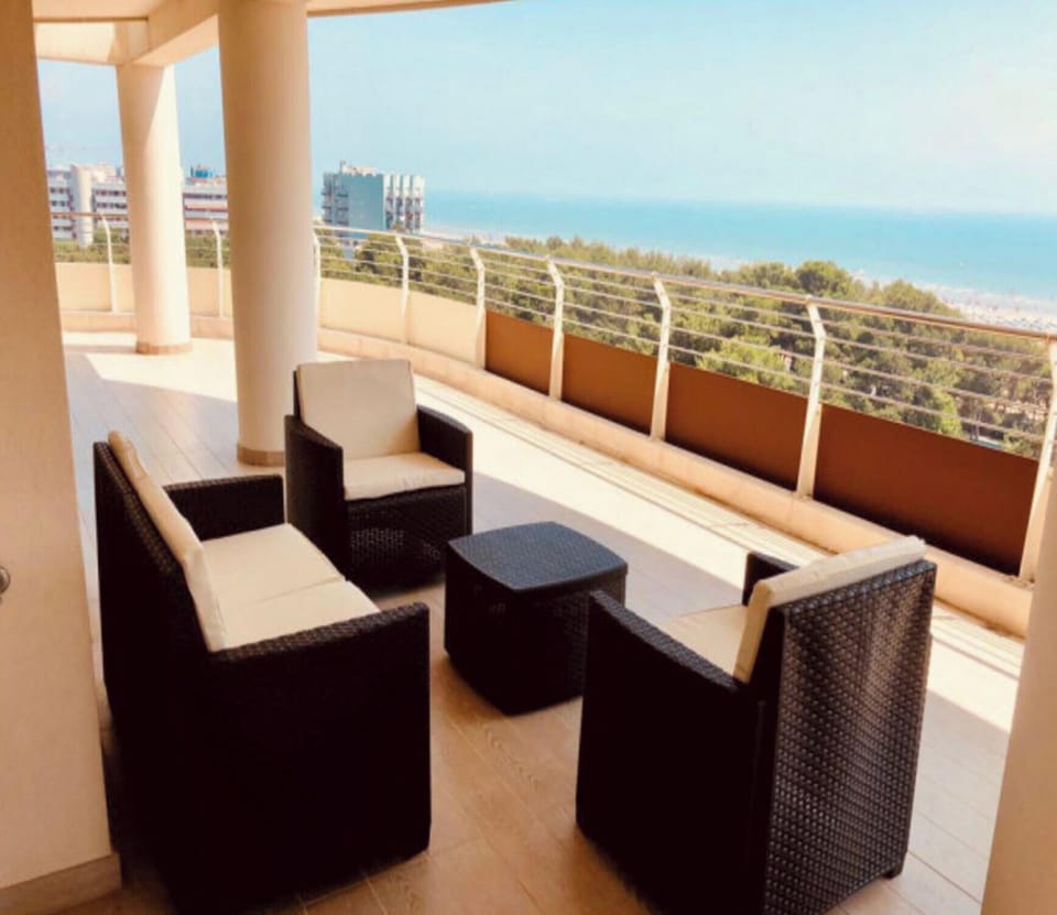 Apartment, 2 Bedrooms, Terrace, Ocean View | Balcony