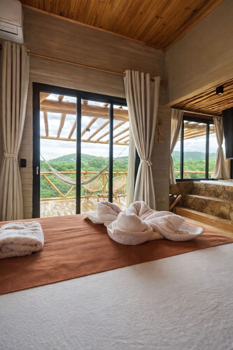 Suite, Courtyard View | Free WiFi