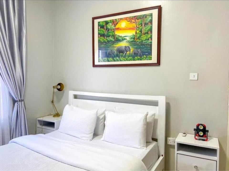 In-room safe, blackout drapes, iron/ironing board, WiFi (free)