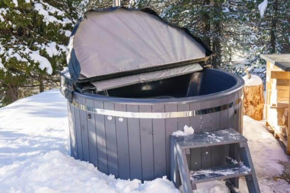 Comfort Chalet, 3 Bedrooms | Spa treatment