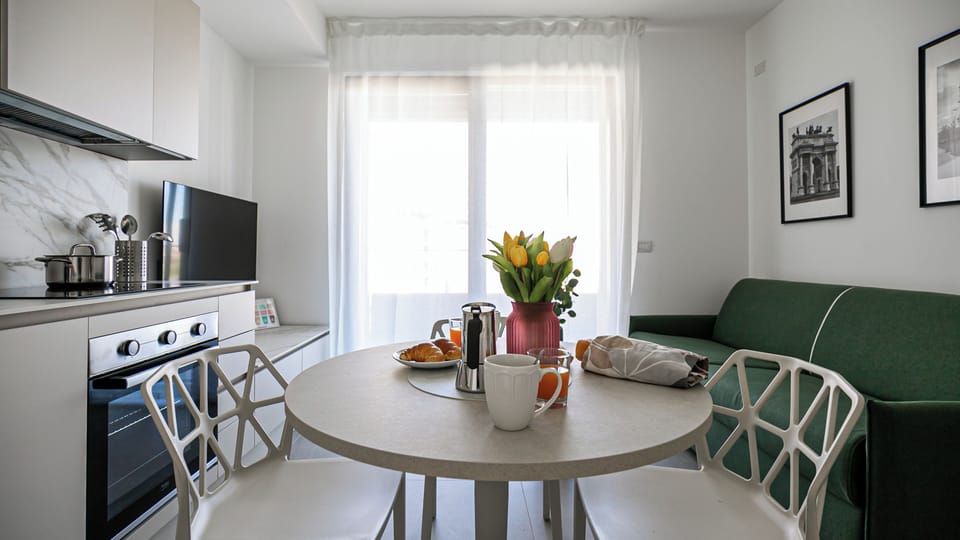 Apartment (1 Bedroom) | Interior