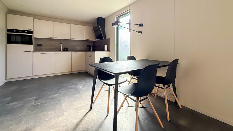 House | Private kitchen | Highchair
