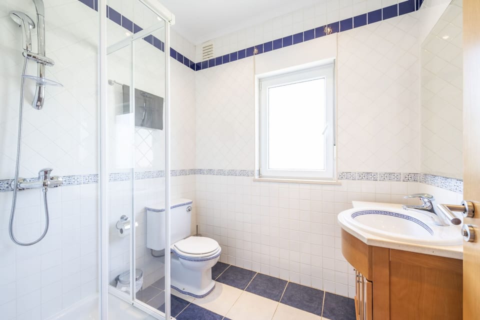 Villa Nina With 4 Bedrooms and 4 Bathrooms Villa in Olhão